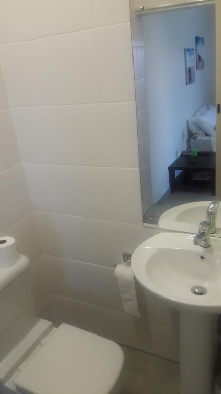 Self-Catering Studio, Unit 6 On Krupp Windhoek Bagian luar foto